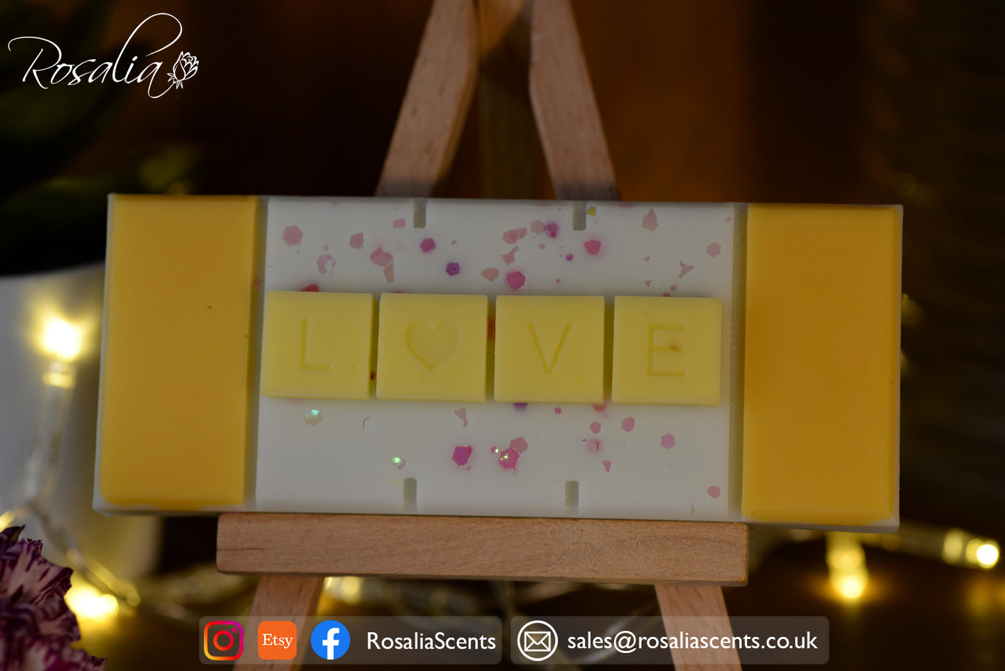 Word Tiles 'Love' Snap Bar Mould