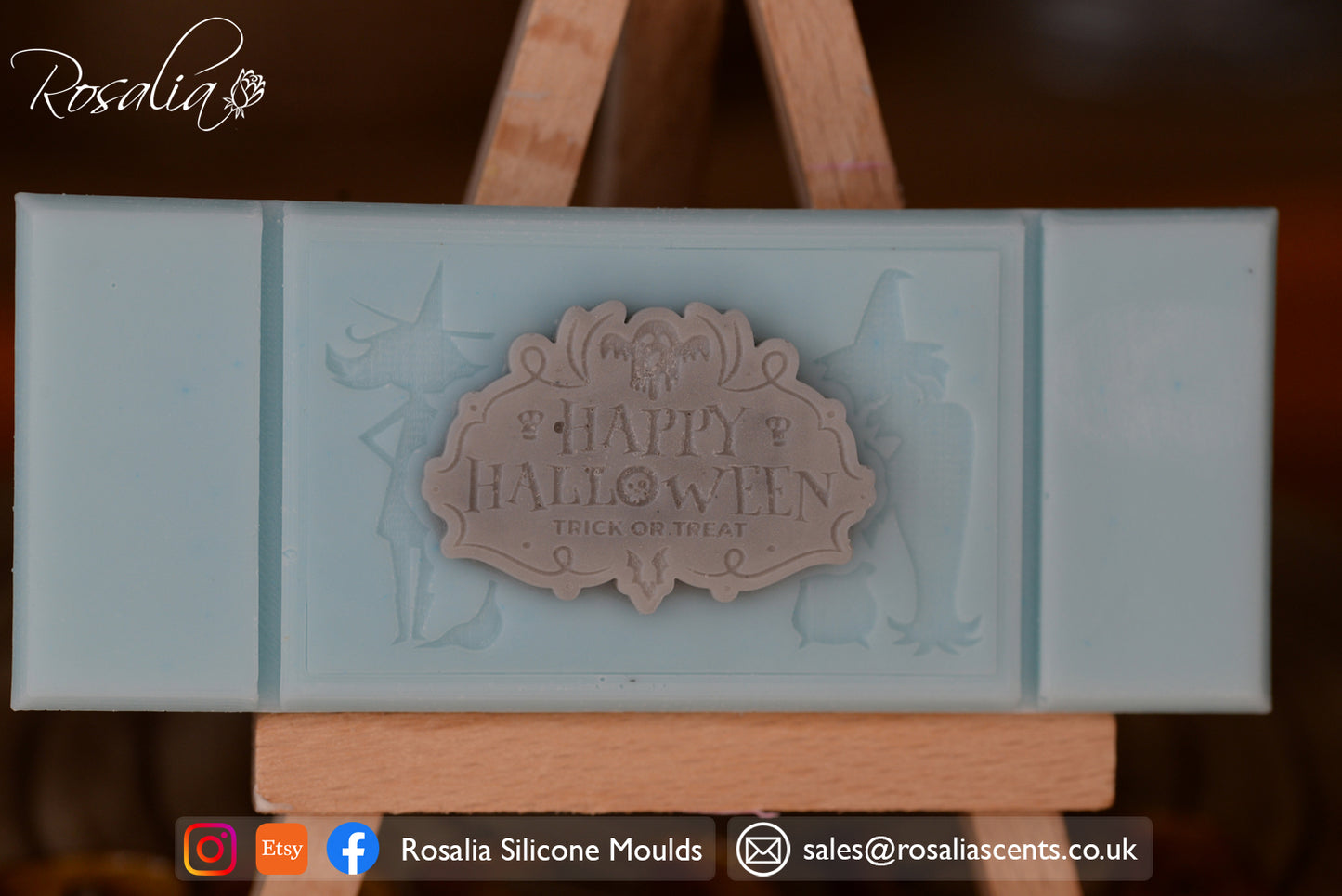 "Happy Halloween" Witches Snap Bar Mould