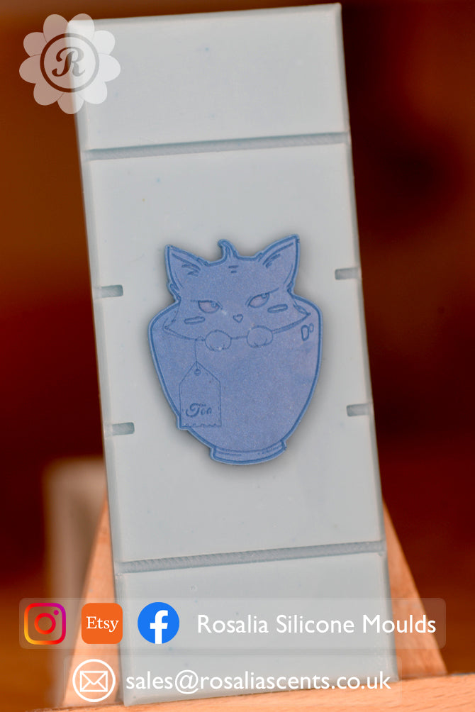 Cat in a Tea Cup' Snap Bar Mould