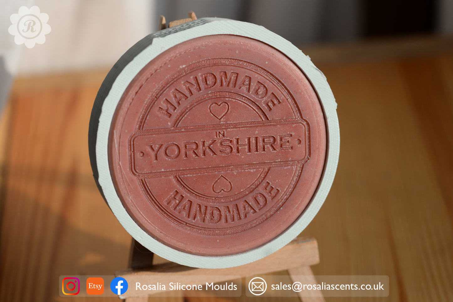 Customisable 'Handmade' 80mm Round Snap Bar Mould