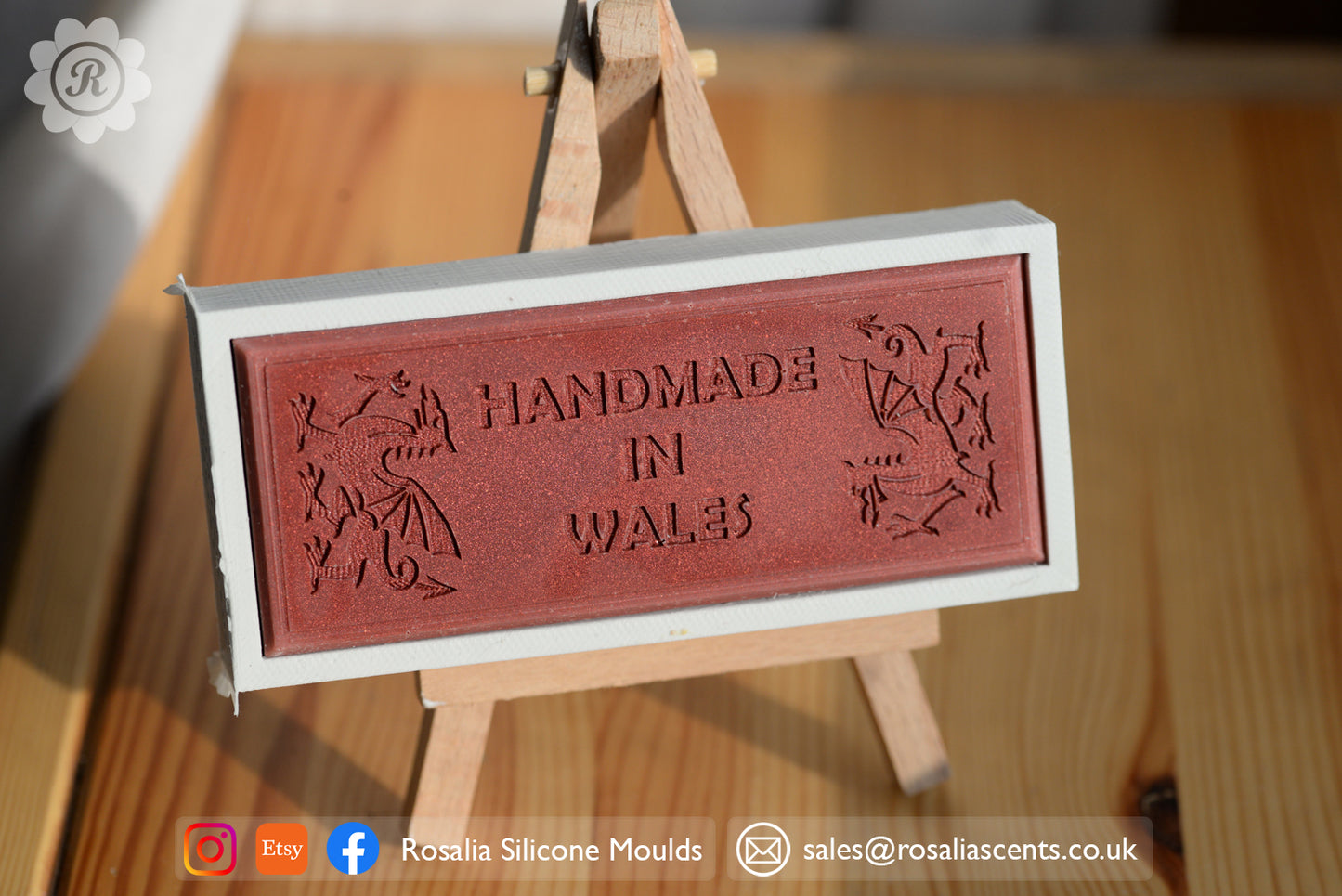 Handmade in Wales' with two Welsh Dragons Snap Bar Mould