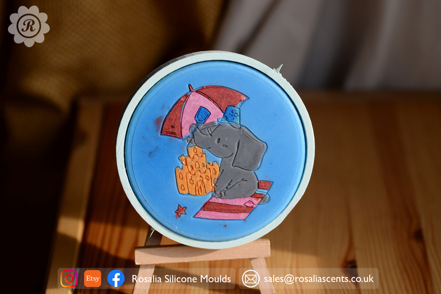 Summer Beach Elephant Round 100mm Snap Bar
