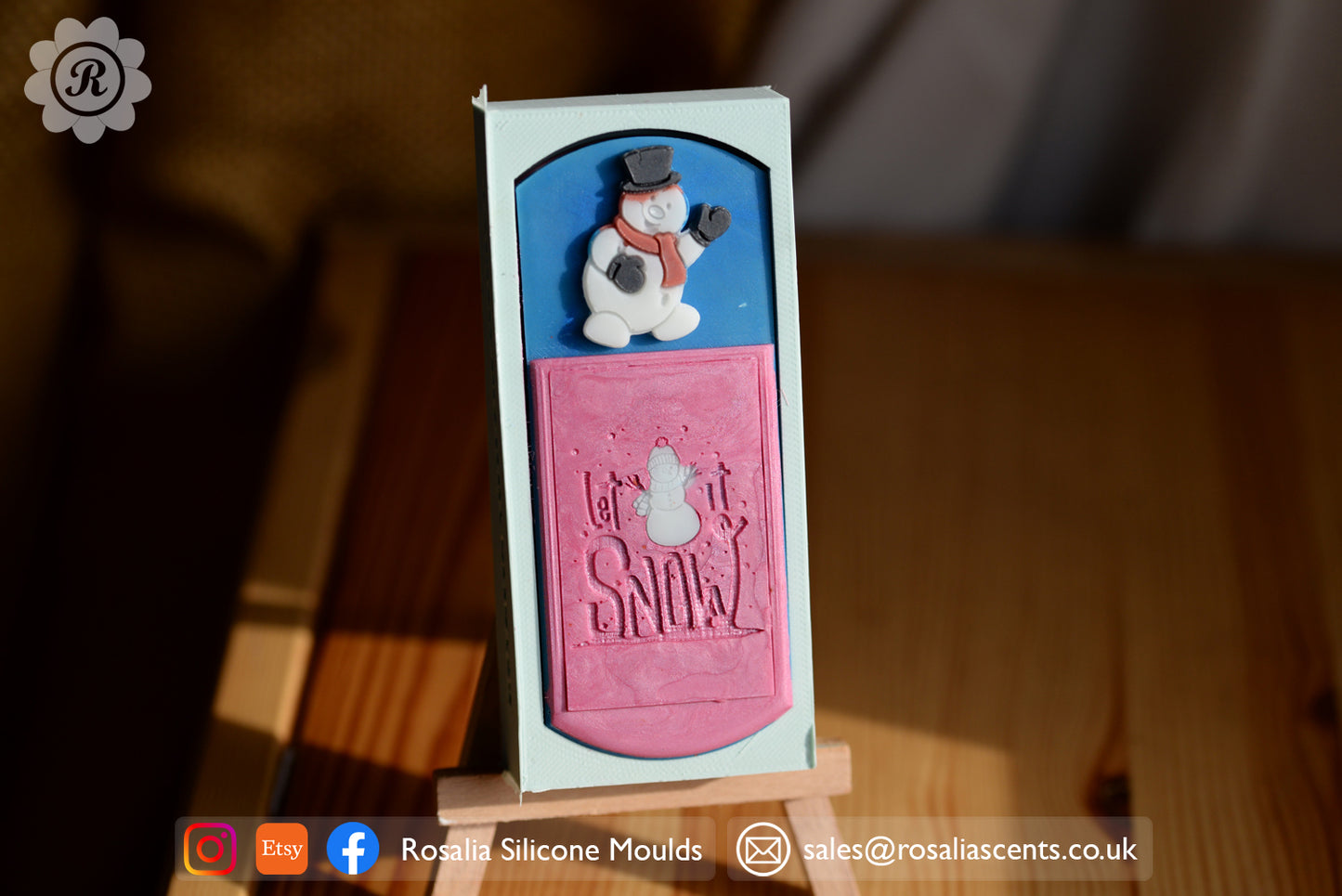 Christmas "Let It Snow" with a Snowman Character Snap Bar Mould