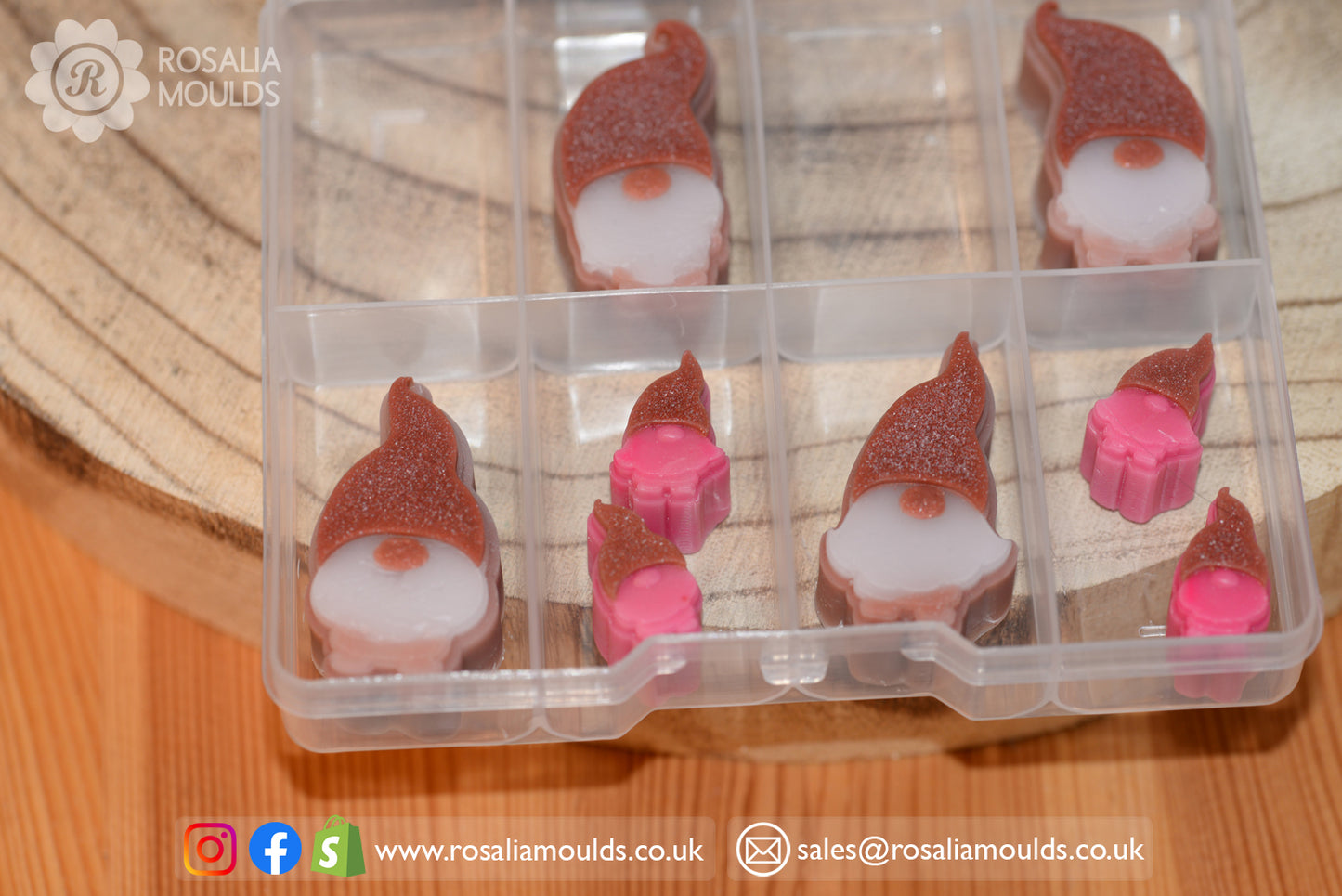 Christmas 'Gonks' 12 Cavity Wax Mini Melt Mould