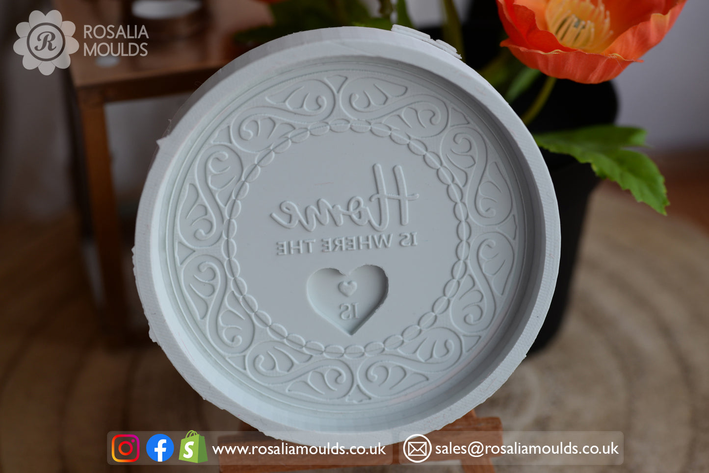 'Home is where the heart is' Round Snap Bar Mould