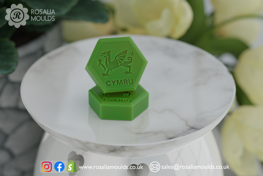 HexiMelts 'CYMRU' 2 Cavity Wax Melt Mould