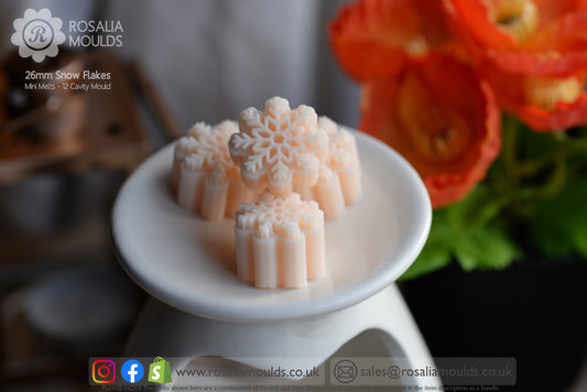 Christmas 'Snowflakes' Larger 26mm Size - 12 Cavity Wax Melt Mould