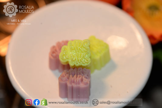 Wedding 'MRS & MRS' 10 Cavity Wax Melt Mould