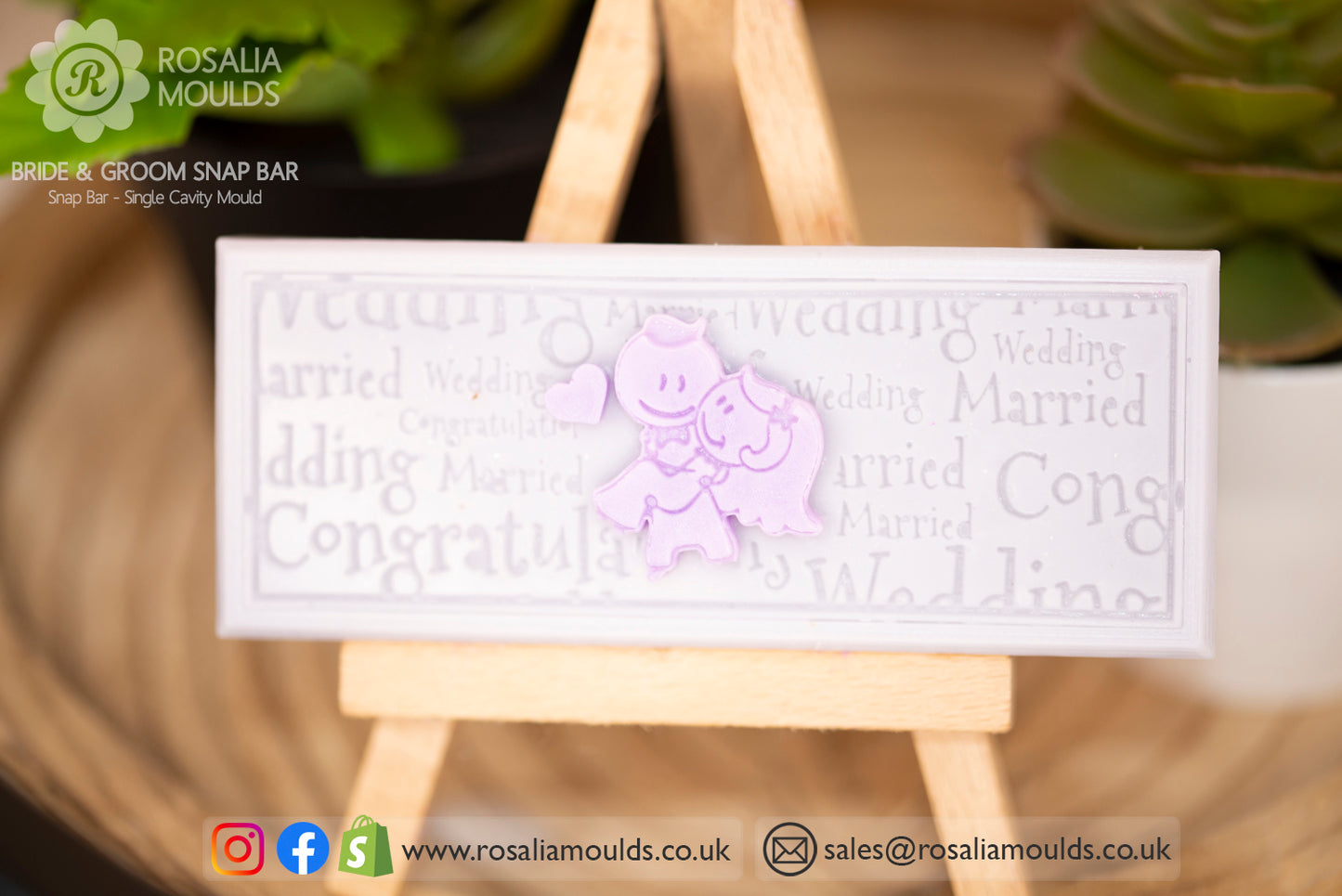 Bride and Groom Snap Bar Mould