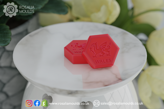 HexiMelts 'Wales' 2 Cavity Wax Melt Mould